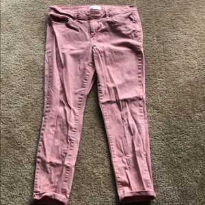 Pink Cropped Jeans